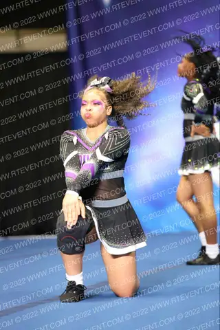 DIVAS OF COMPTON SHOOTING STARZ