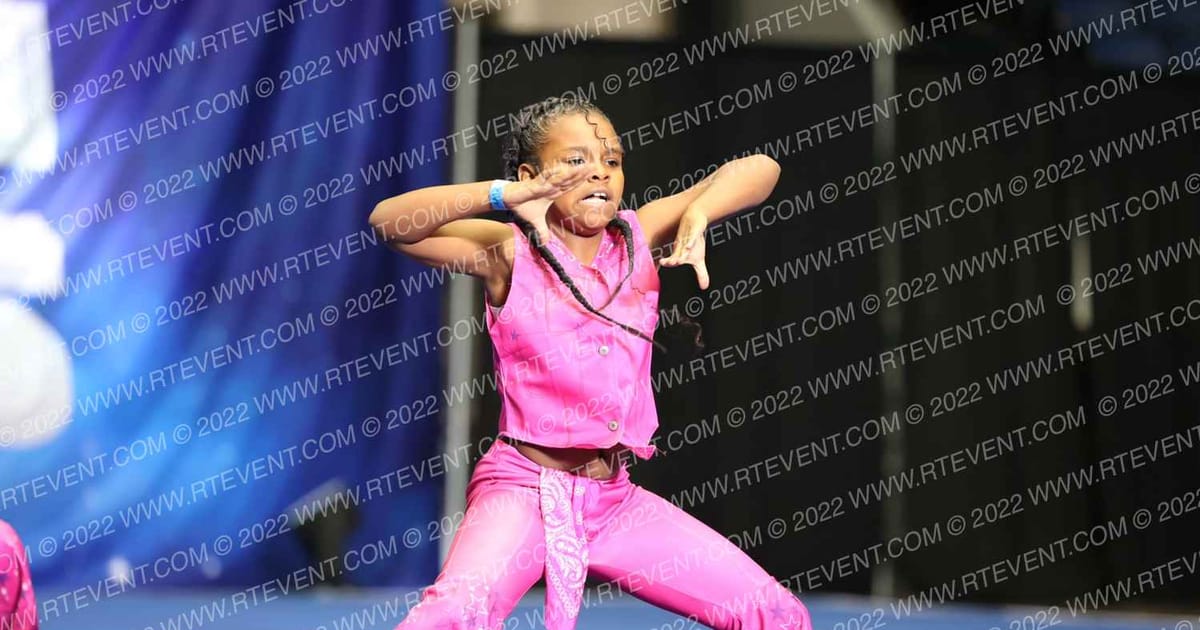 THE DREAM TEAM PANTHERS MINNIES  RODEO QUEENS · Bid Challenge