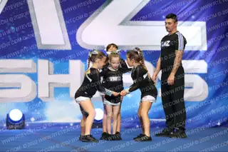 VISTA PANTHERS CHEER
