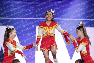 BERKELEY HIGH SCHOOL CHEER TEAM