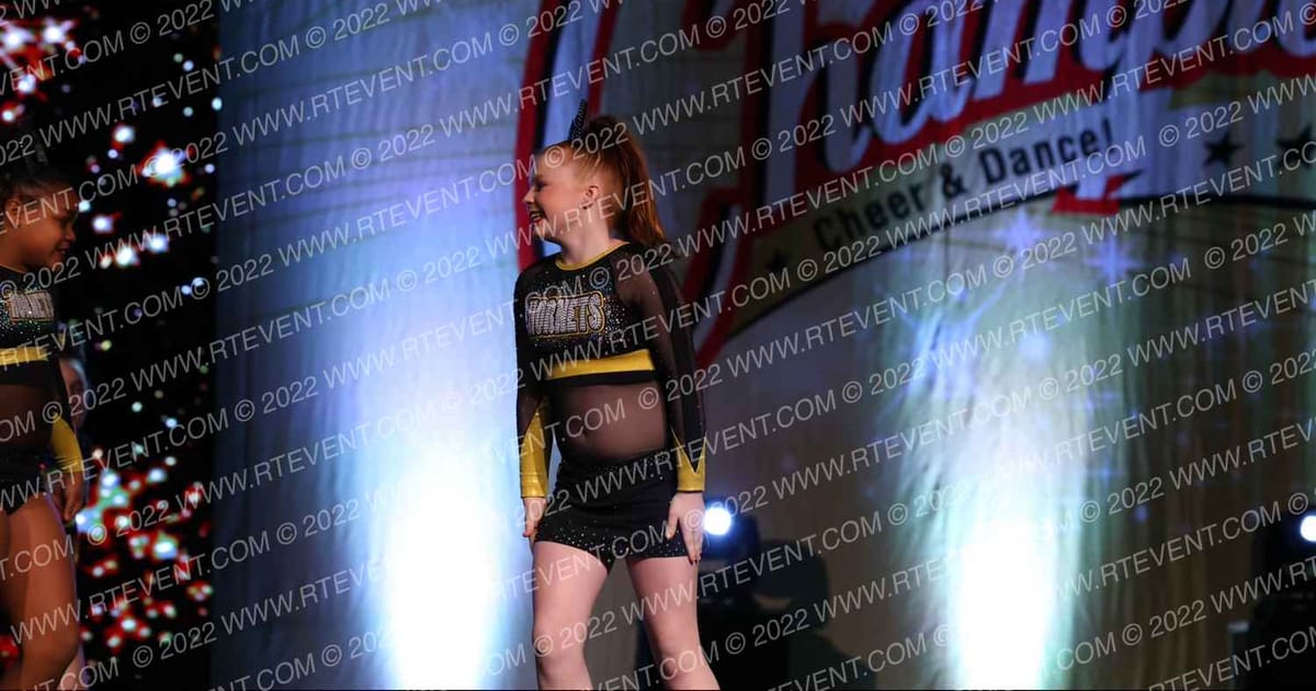 Hornets Competitive Cheerleading Sassy Stingers · CCD Grand Nationals