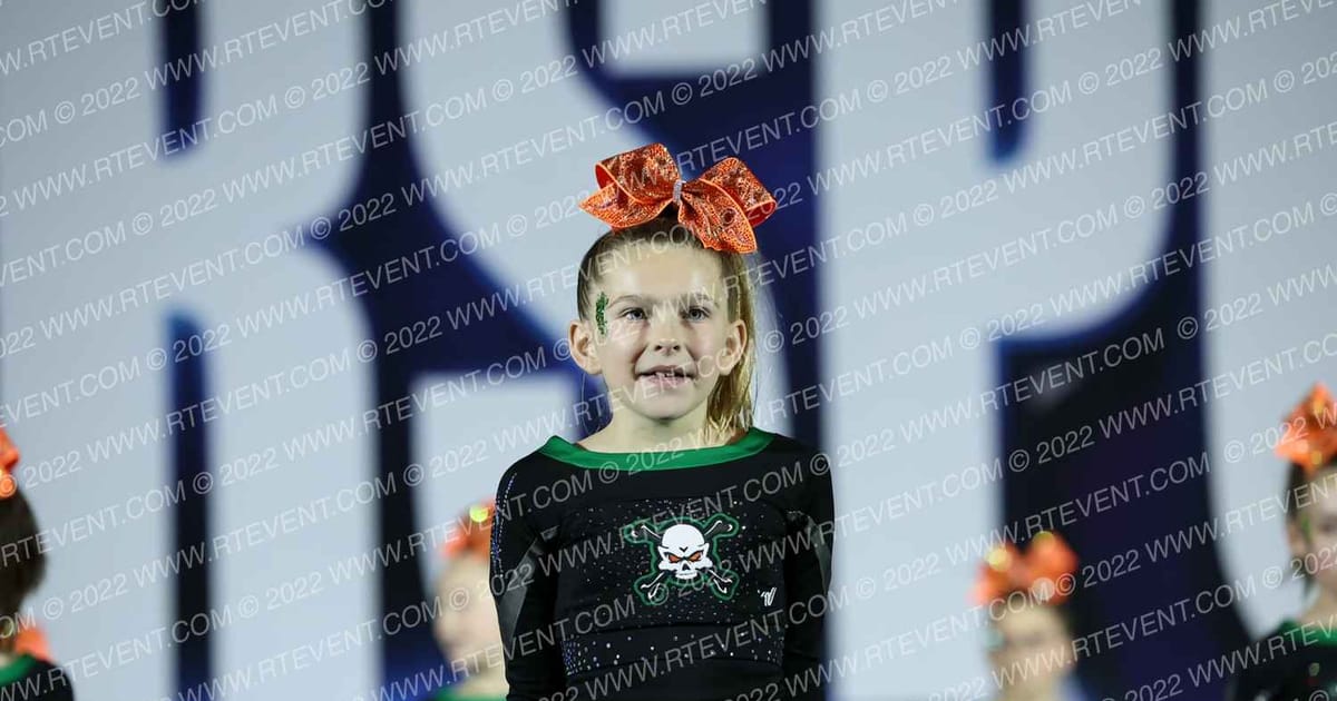Iowa Elite Cheer - CR Menace · CHEERSPORTCouncil BluffsClassic