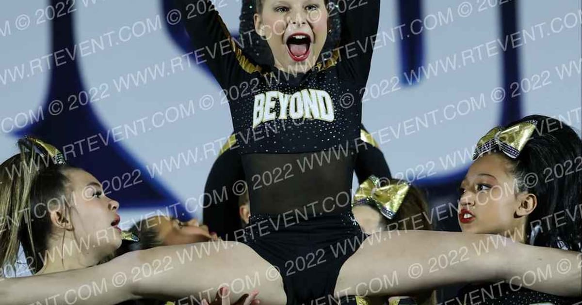 Beyond All Stars TITANIUM · CHEERSPORTCouncil BluffsClassic