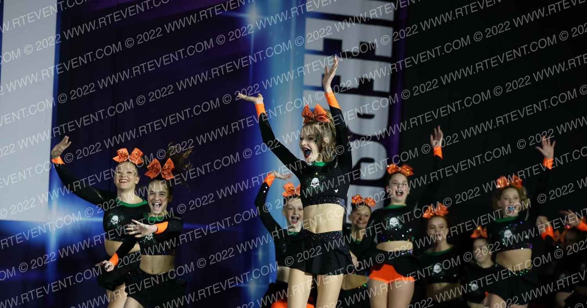 Iowa Elite Cheer - Des Moines Skelly Squad · CHEERSPORTCouncil BluffsClassic