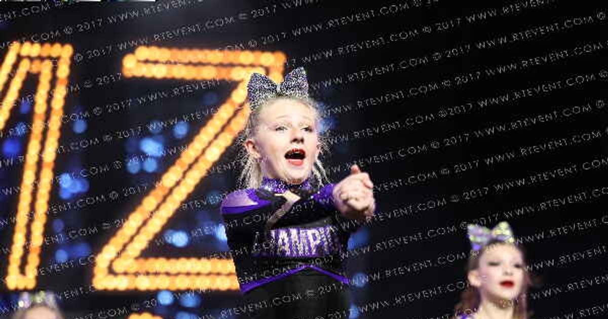 CHAMPION ALLSTARS ROYAL LADIES · DII Allstar Nationals