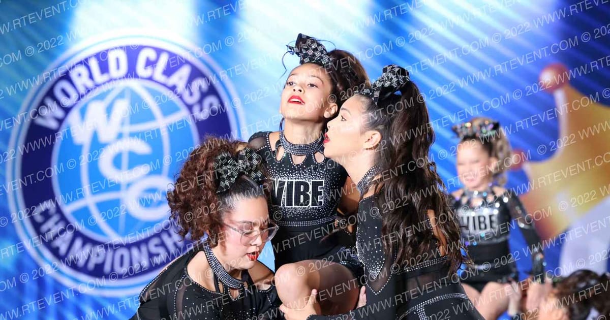 Vibe Cheer J2 Crew · Cali Crown V
