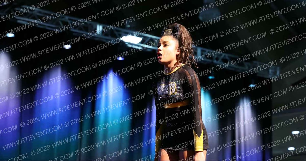 Hornets Competitive Cheerleading Lady Sting · CCD Grand Nationals