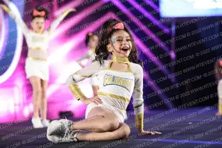 Fresno Cheer Gold Rush
