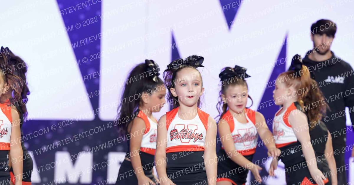 VACAVILLE JR BULLDOGS TINY MITES · Adrenaline