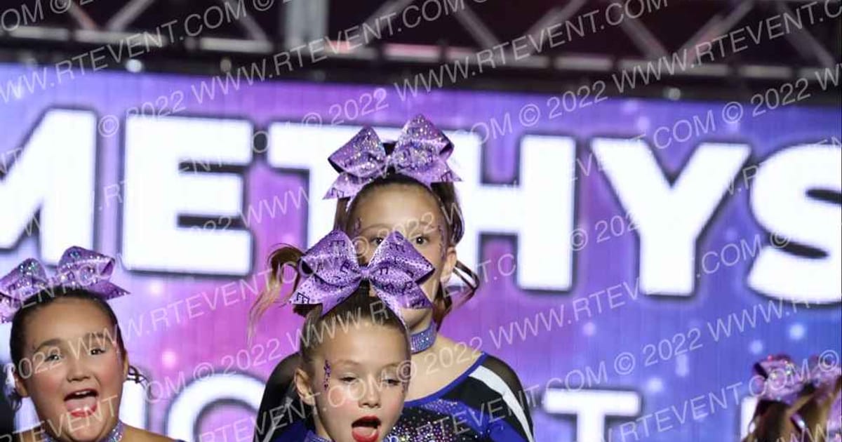 Cheer Athletics St. Louis Miss Amethyst · WSF Grand Nationals