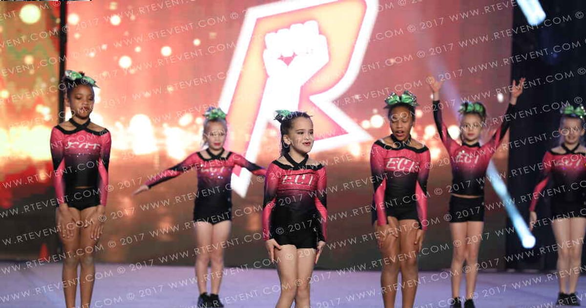 Extreme Cheer and Tumble Pink Ladies · Gold Rush Ft Worth