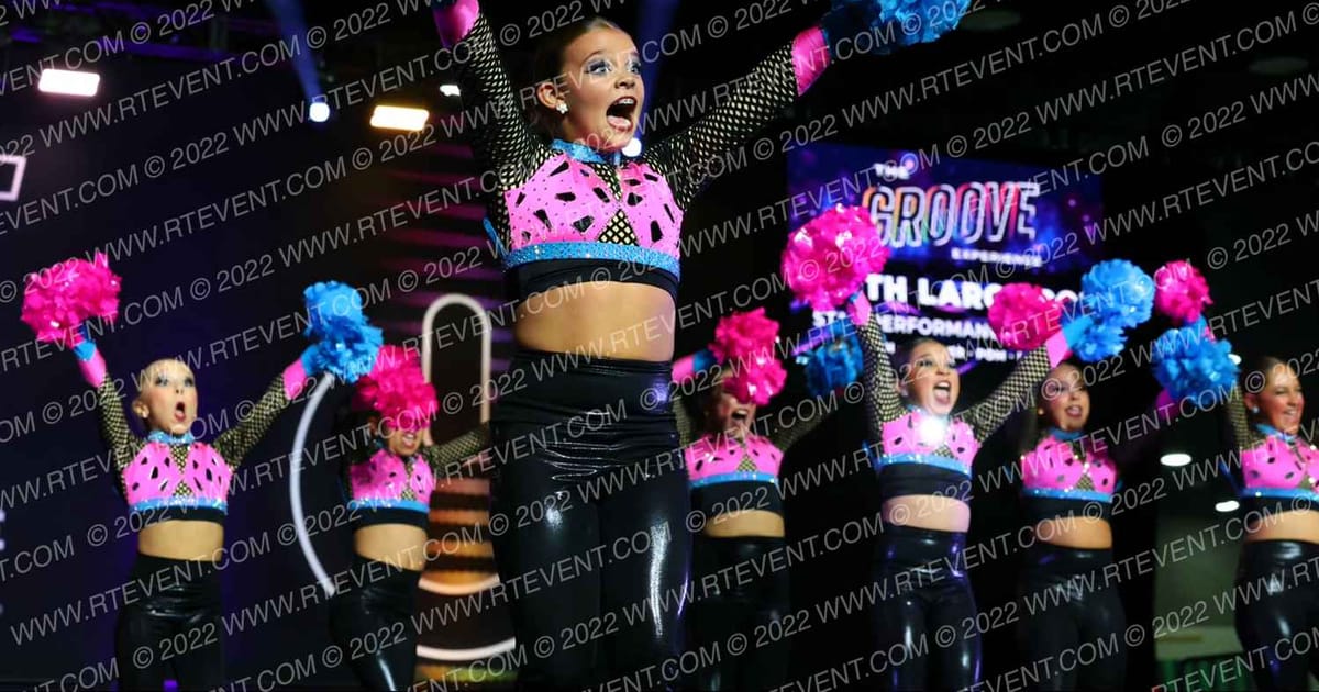 Star Performance Centre Youth Large Pom · WSF Grand Nationals