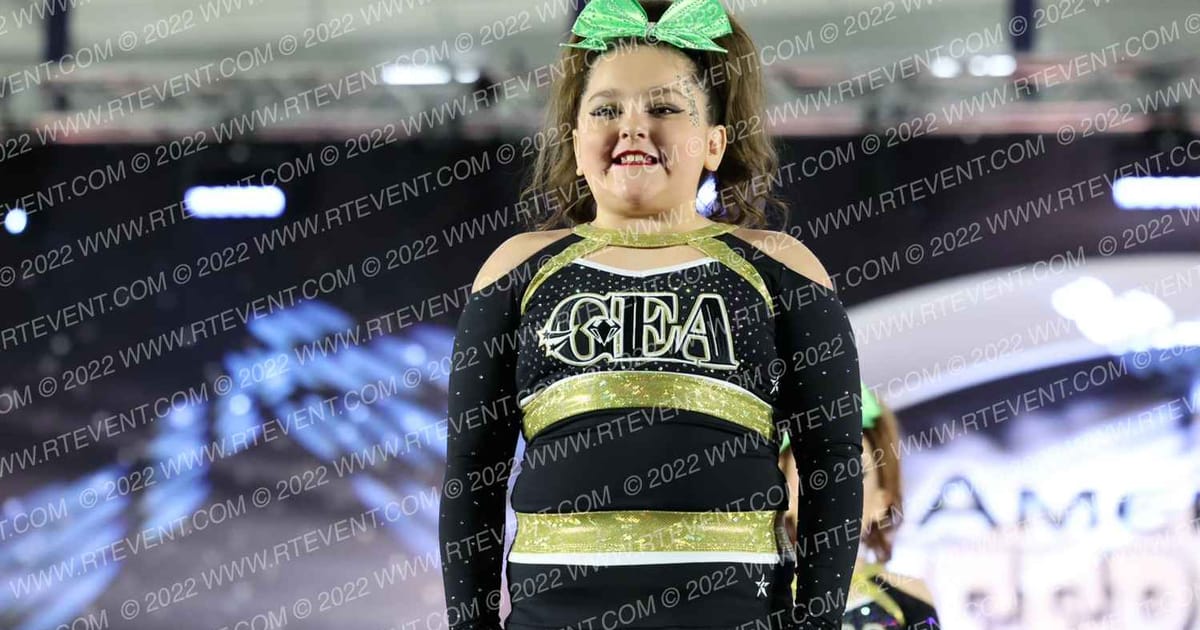 Golden Elite All Stars Mini Riches · Cheer Power Roseville DIDII