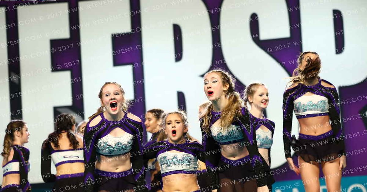 Cheer Infinity Allstars Great Whites · CHEERSPORT NATIONALS HALL B3