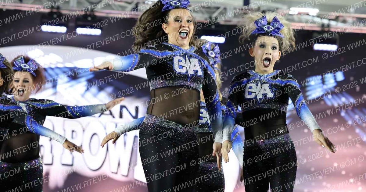 The California All Stars-Livermore Deja Blue · Cheer Power Roseville DIDII