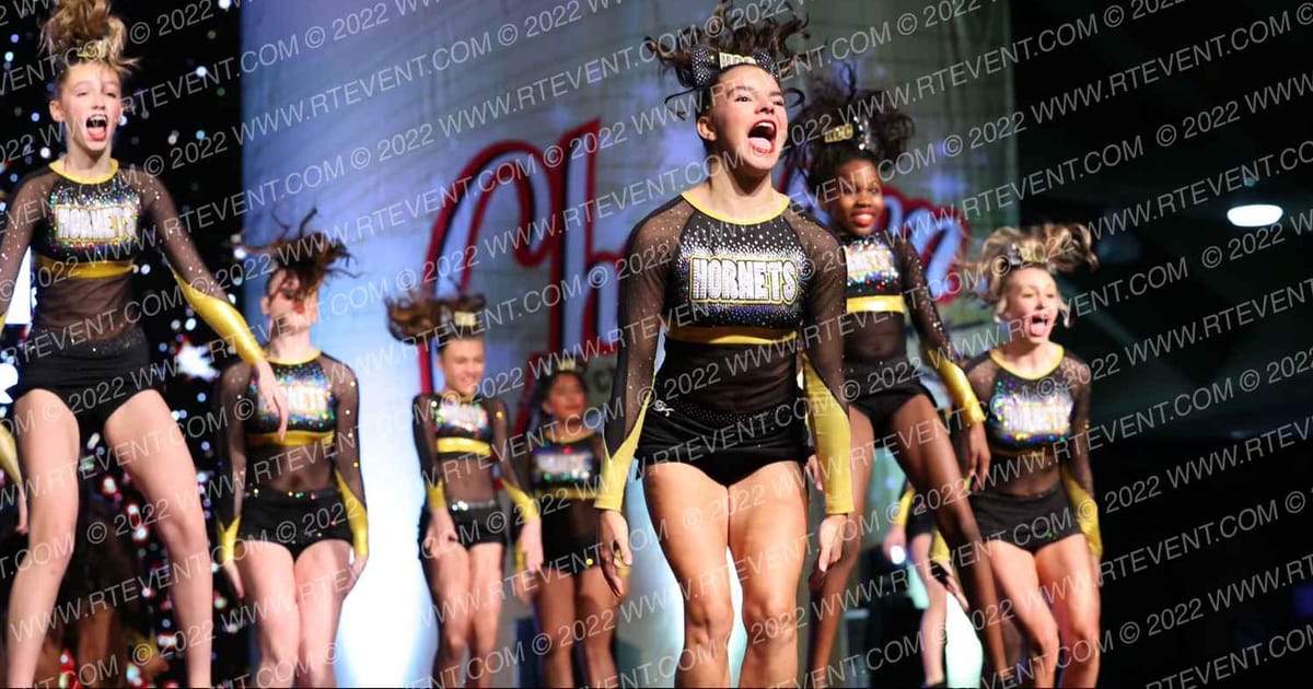 Hornets Competitive Cheerleading Venomous · CCD Grand Nationals