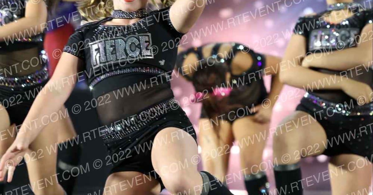 Fierce Cheer Elite Lady Heirs · Cheer Power Roseville DIDII