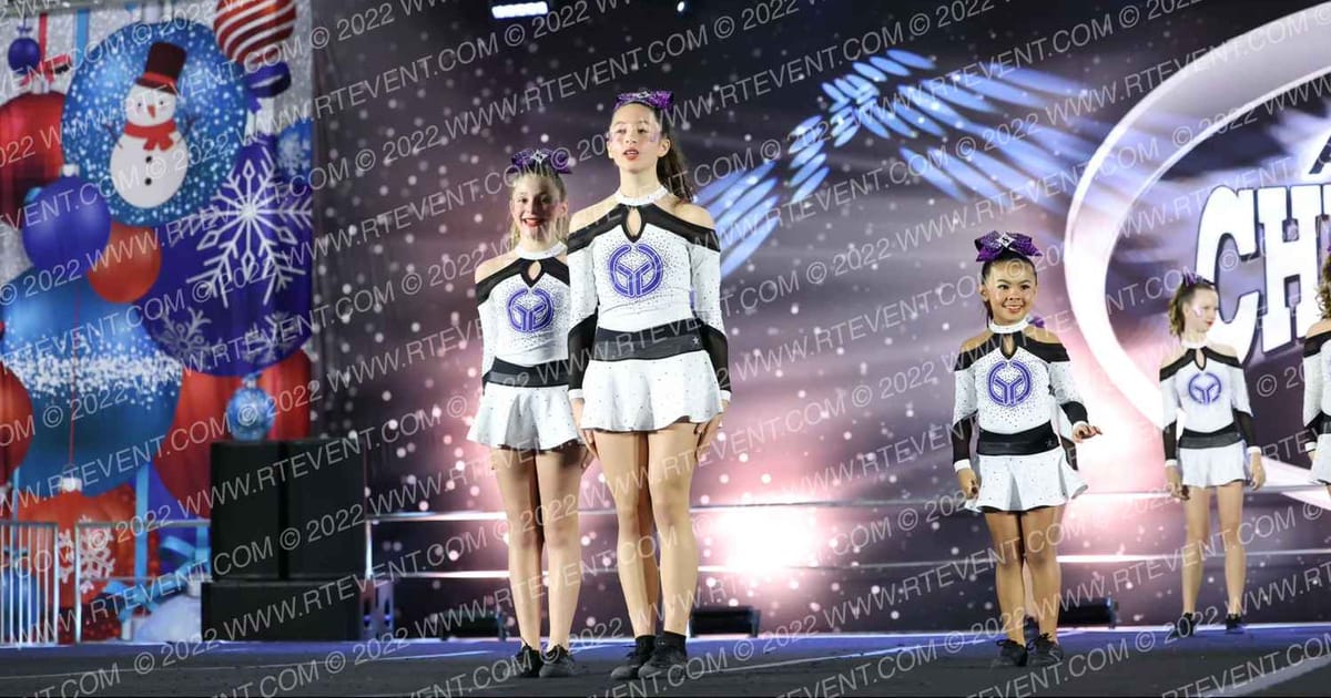 CYC Allstars Super Novas · Cheer Power Roseville DIDII