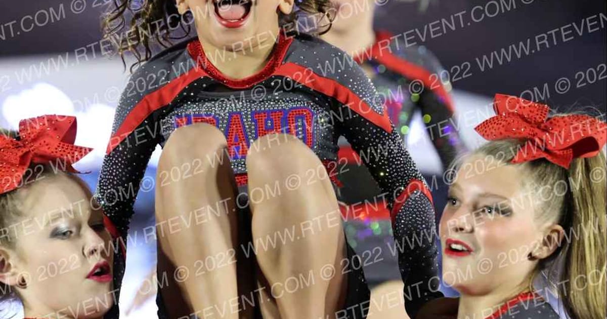 Idaho Cheer Sunstone · Cheer Power Roseville DIDII