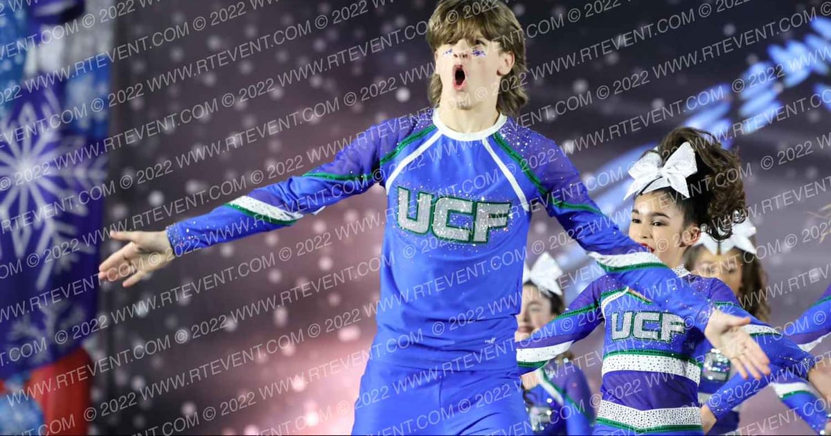 University Cheer Force Frost · Cheer Power Roseville DIDII