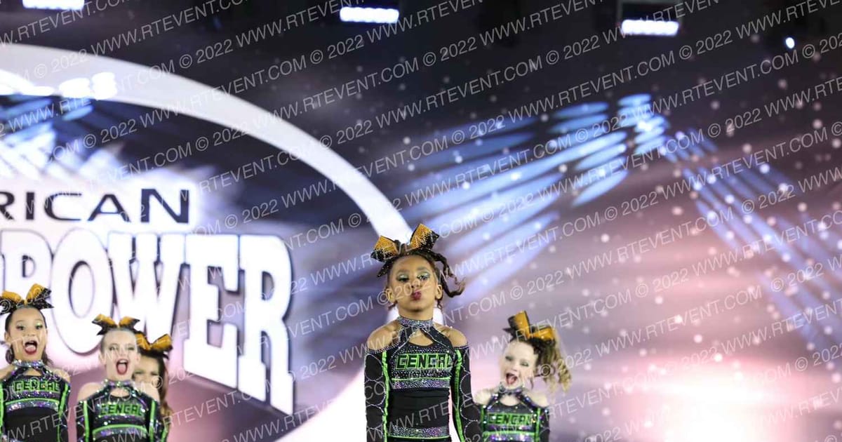 Cen-Cal Spirit Elite No Limit · Cheer Power Roseville DIDII