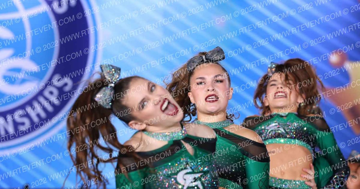 CheerForce San Diego CHAOS · Cali Crown V