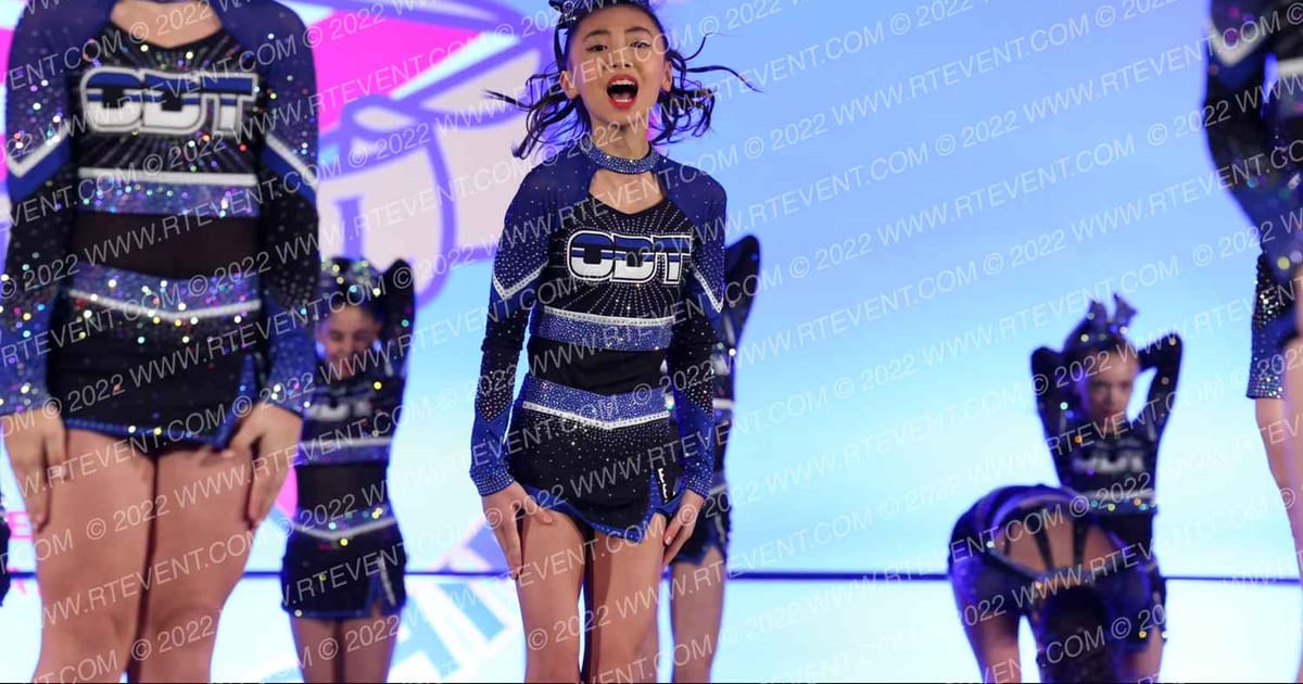 Oregon Dream Teams Lavish · The American Northwest Portland Nationals