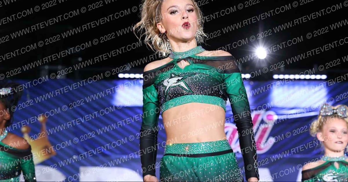 CheerForce San Diego FEROCITY · Cali Crown V