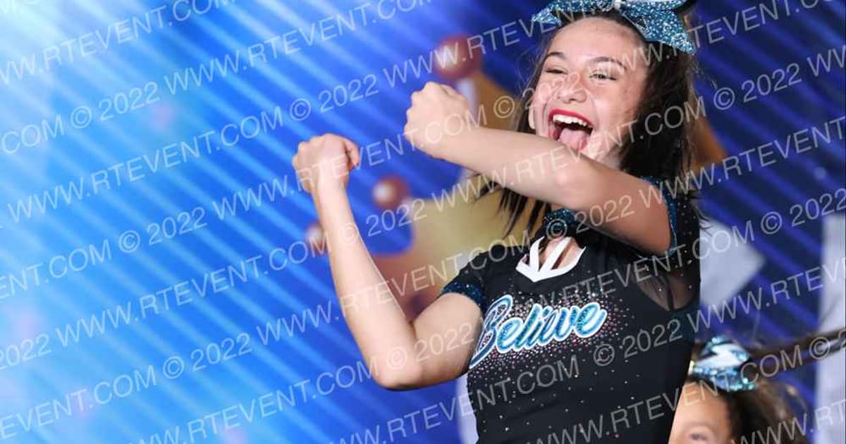 Believe Athletics White Lightning · Cali Crown V