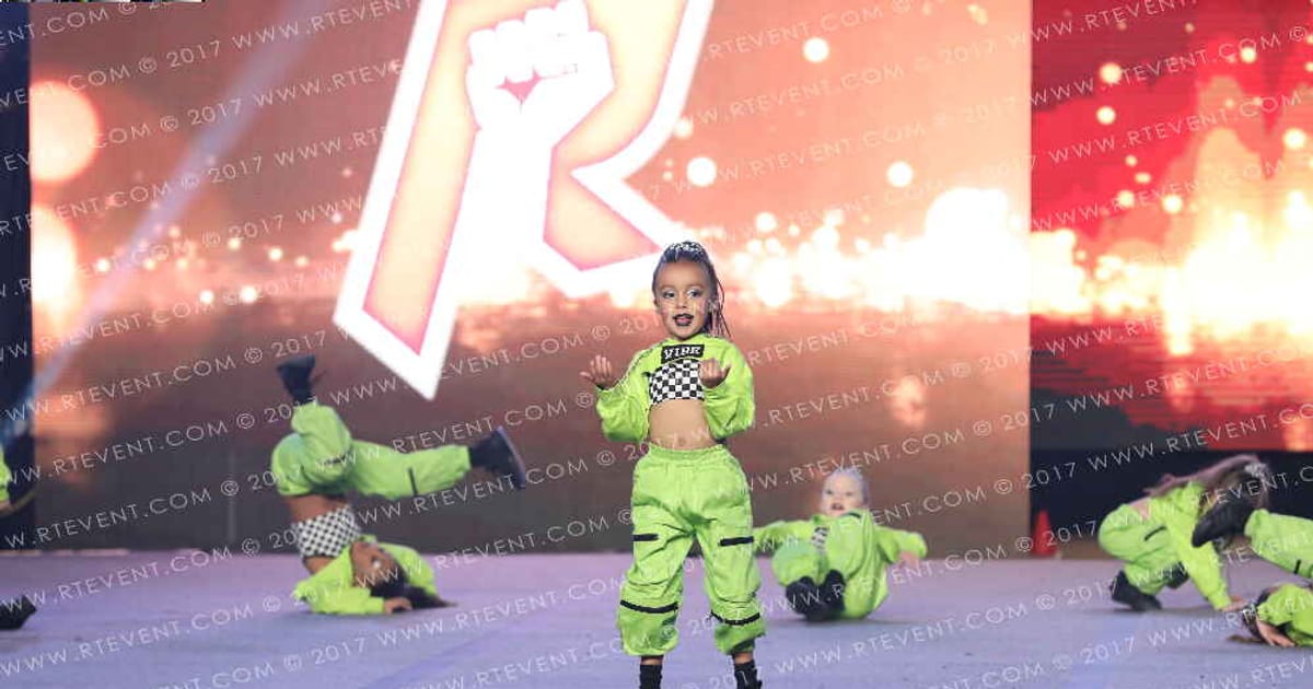 Alpha Cheer & Dance Vibe · Gold Rush Ft Worth