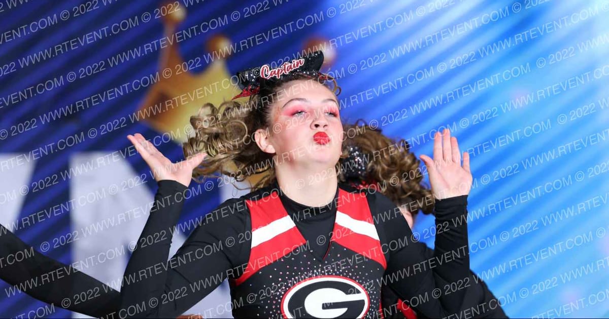 Glendora Tartan Cheer and Football Glendora Jr Midget · Cali Crown V