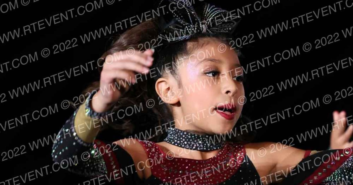 Cali Knockout Cheer Ferocious · Cali Crown V
