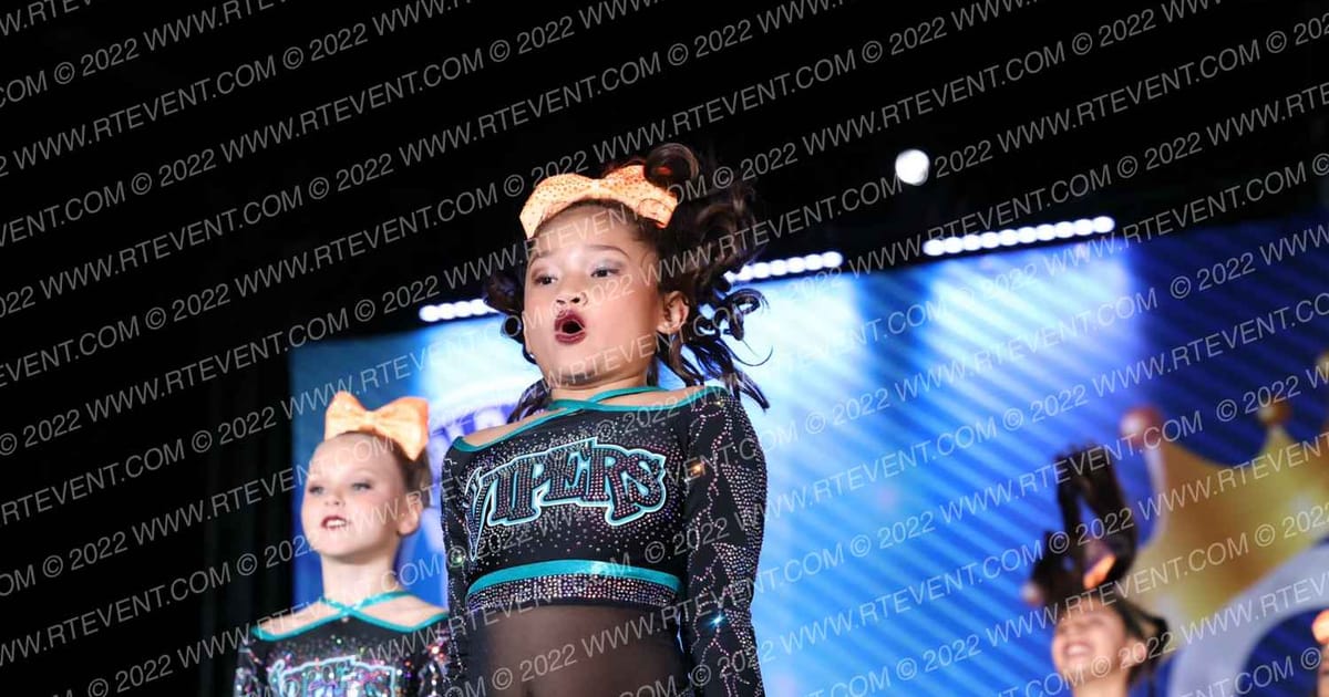 Viper Athletics VOLTAGE · Cali Crown V