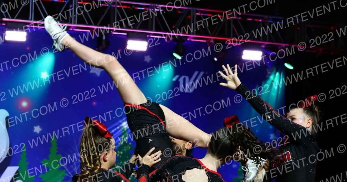 Cheer Station Arrows · Spirit Celebration Grand Nationals
