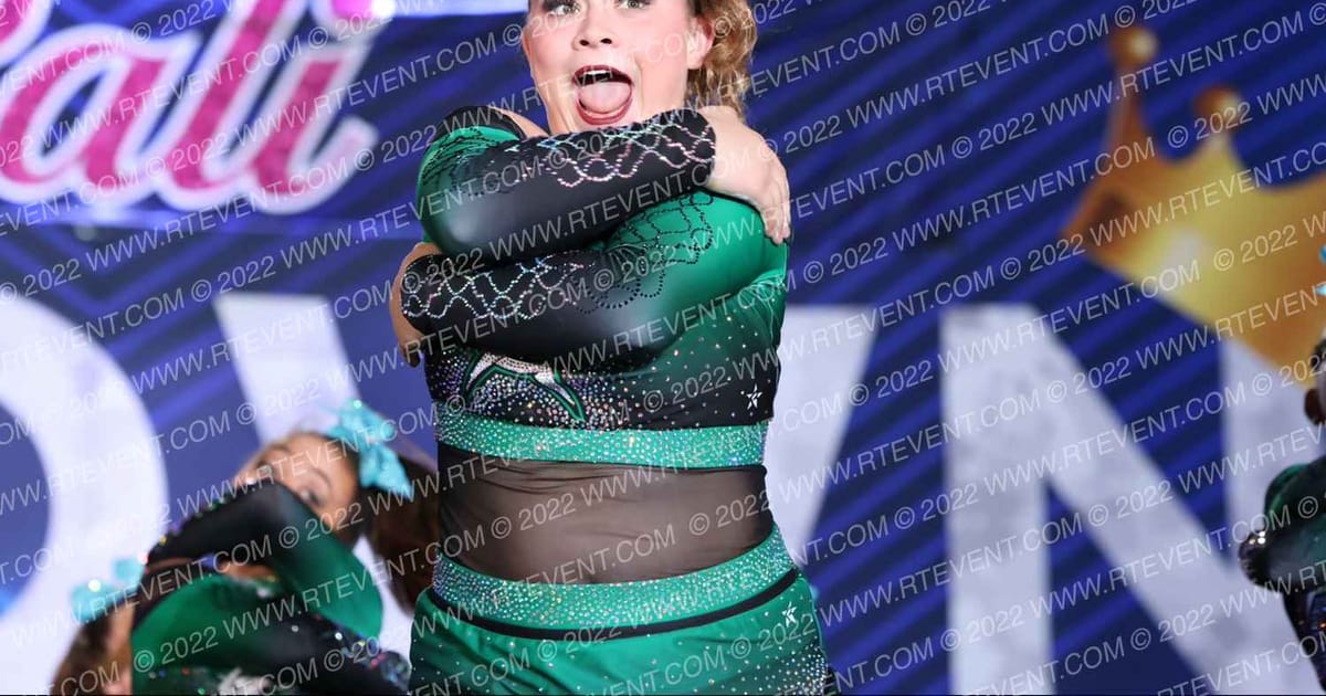 CheerForce San Diego HAVOC · Cali Crown V