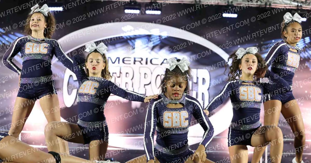 The California All Stars-Livermore J2 Crew · Cheer Power Roseville DIDII