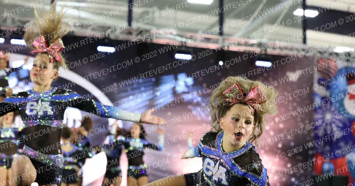 California All Stars J2 Crew · Cheer Power Roseville DIDII