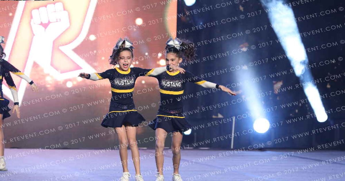 Mustang Cheer Pacers · Gold Rush Ft Worth
