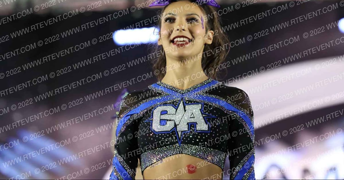 The California All Stars-Livermore Swagg · Cheer Power Roseville DIDII