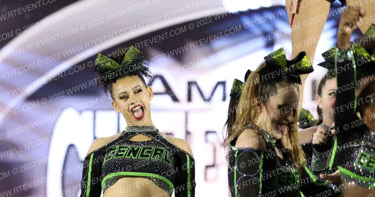 Cen-Cal Spirit Elite Ruthless · Cheer Power Roseville DIDII