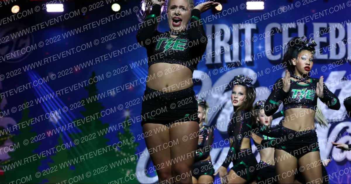 Thunder Extreme Storm · Spirit Celebration Grand Nationals