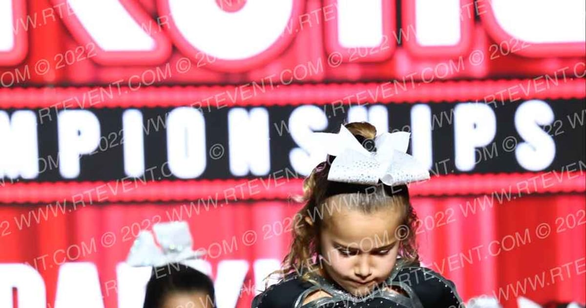 Modern American Cheer Sparkles · Encore Grand Nationals Houston