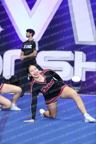 COVINA HIGH VARSITY CHEER