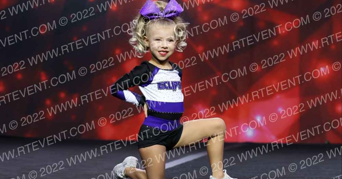 Cheer Eclipse Tiny Twinkles · Americas Best Grand Nationals