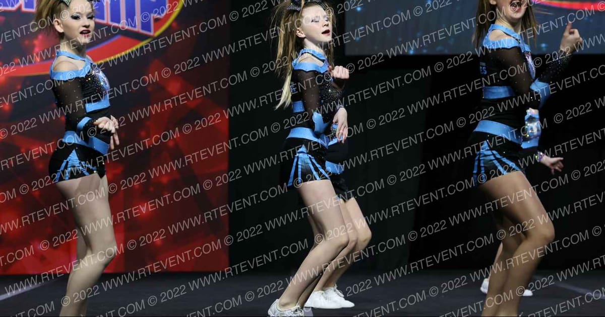 Cheer Twin Cities Sapphire · Americas Best Grand Nationals