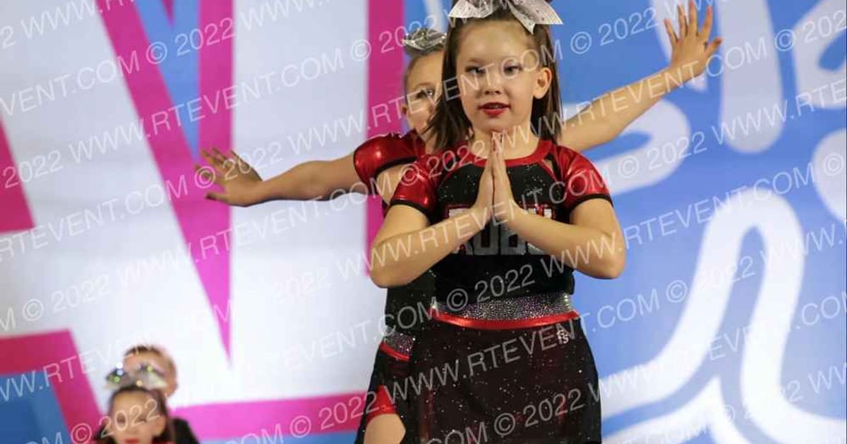 Ruby Red Cheer Red Rebels · Aloha Gatlinburg Showdown DIDII