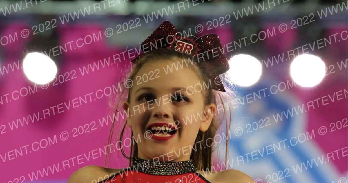 Ruby Red Cheer Radiant Reds · Aloha Gatlinburg Showdown DIDII