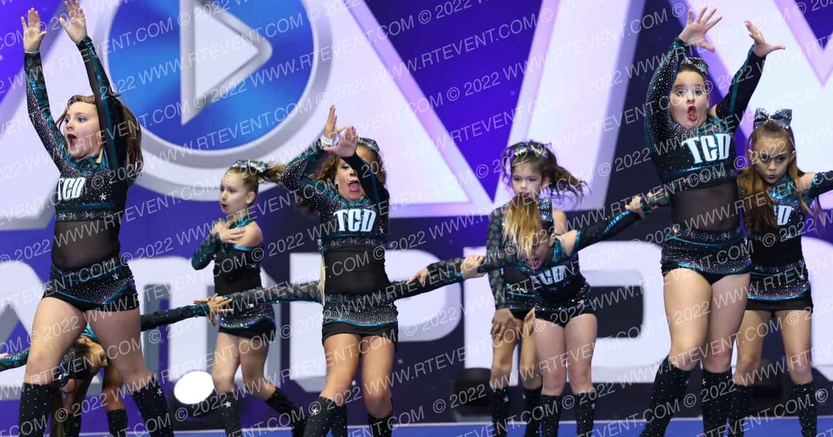 TRIPLE CROWN DYNASTY MAJESTICS · West Coast State Championship