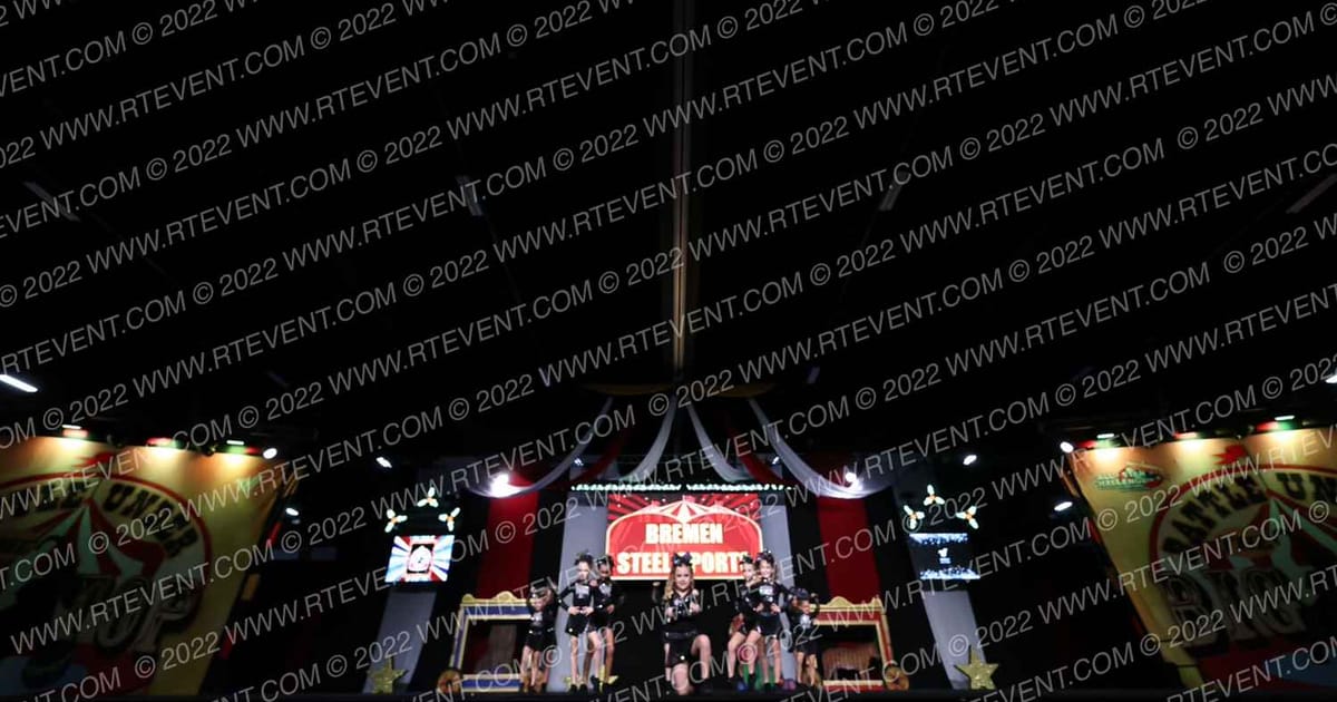 Bremen Steel Sports Stainless · Battle Under the Big Top
