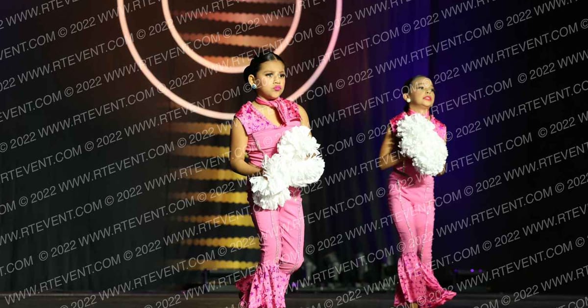 Synergy Dance Academy Mini Intermediate Pom · Encore Grand Nationals Houston